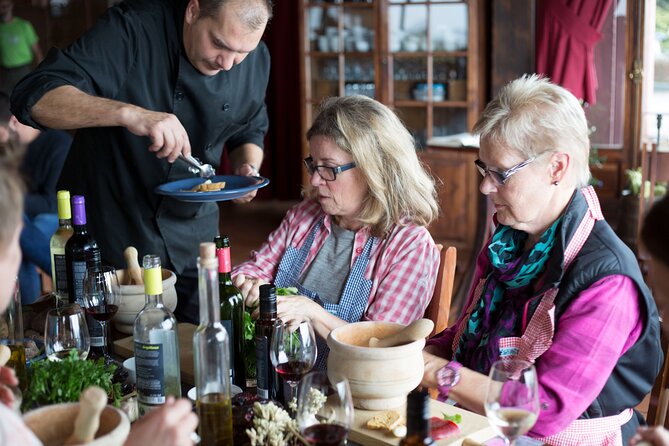 1 Hour and Half Mojo Sauce Workshop With Winery Tour - Price and Value: Is $79.12 a Fair Deal?