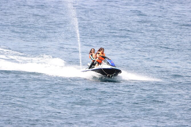 1 Hour Jet Ski in Tenerife - Making the Most of a Small Group (Up to 8)