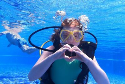 2Hour Bubble Maker 1 Pool Dive with Games in Costa Adeje for Kids