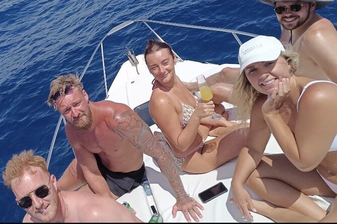 3 Hour VIP Private Luxury Boat Charter in Tenerife - Lunch on the water: cold platter comfort, with local touches