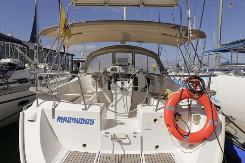 3h Whale Watching Private tour Beneteau Oceanis 440 - Who this private Tenerife whale watch suits best