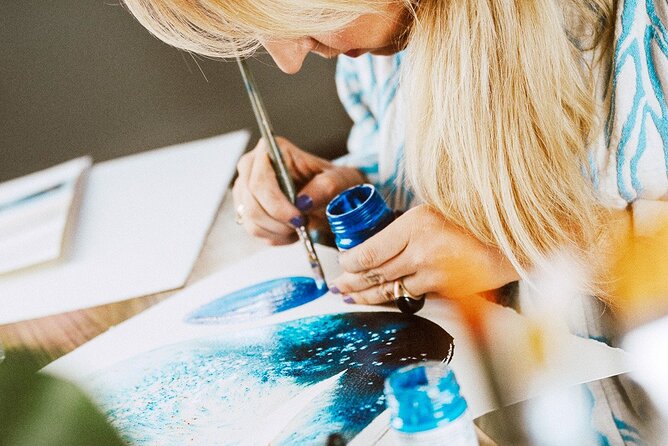 Abstract Watercolor Workshop Inspired by Tenerife’s Beauty - The pace: playful, relaxed, and focused on finishing