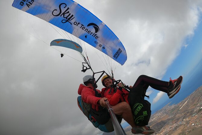 Acrobatic Paragliding Flight with Spanish Champion in Tenerife - What You Wear and How Equipment Feels in Hand