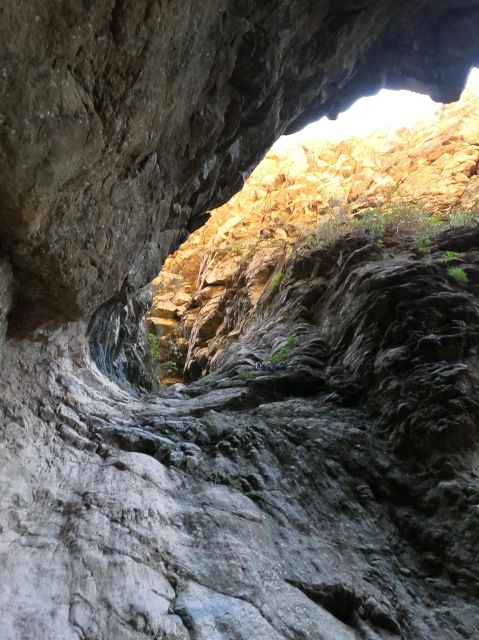 Albalderos canyon - The 10-minute Arico start: brief, then scenery