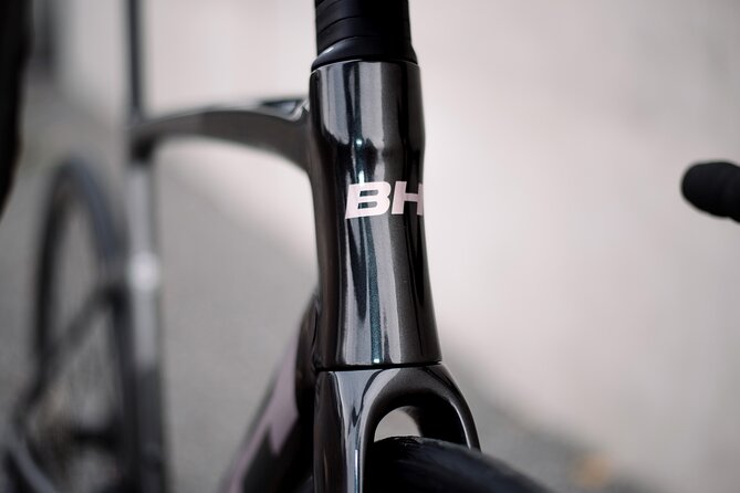 BH RS1 3.5 Shimano 105 Di2 12sp Road Bike Rental in Tenerife - The BH RS1 3.5 with Shimano 105 Di2, what it means for your ride