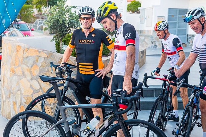 BH RS1 3.5 Shimano 105 Di2 12sp Road Bike Rental in Tenerife - Included gear versus what you must bring