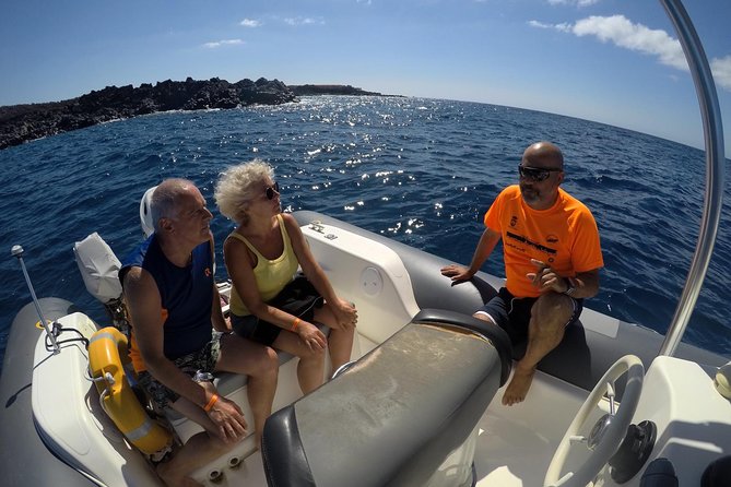 Boat Excursion to visit underwater lava tongues - Paco and the Small-Group Format: Why This Feels Controlled