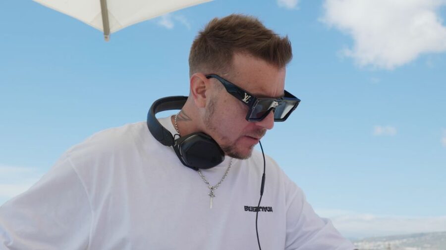 Costa Adeje: Tenerife Monkey Beach Club Utopia Pool Party - Who should book this Costa Adeje rooftop pool party