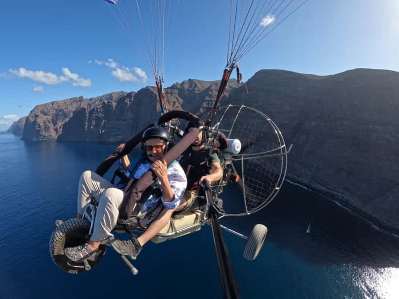 Crossing: Experience an epic crossing in Paratrike and discover Tenerife! (60min) - Paratrike flying in Tenerife South, Adeje to Los Gigantes