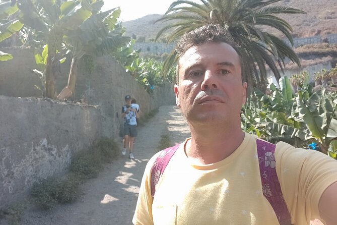 Custom Private Tenerife Full Island VIP Tour - photos included - Optional lunch in Candelaria, this is where the island tastes real