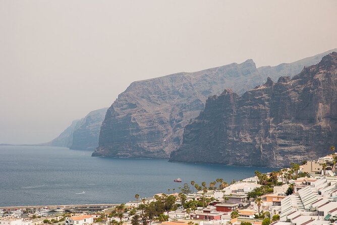 Electric Olmo E-bro 2.0 E-race Bike 500W Rental in Tenerife - Routes toward El Teide, Los Gigantes, and Vilaflor