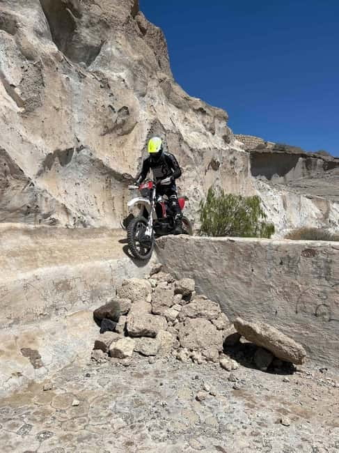 Enduro Motorbike Adventure Trip Tenerife 4h - Riding with a coach: how Benji and Mike change the day