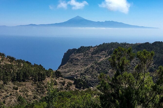 Full day excursion to La Gomera - Roque de Agando: a quick volcanic icon with strong photo potential