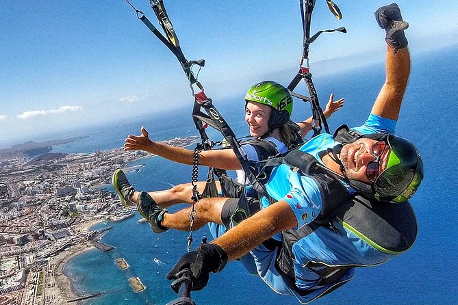 GOLD paragliding flight including videos/photos, t-shirt and a bottle of Cava - The Key Moments That Make This Flight Worth Paying For
