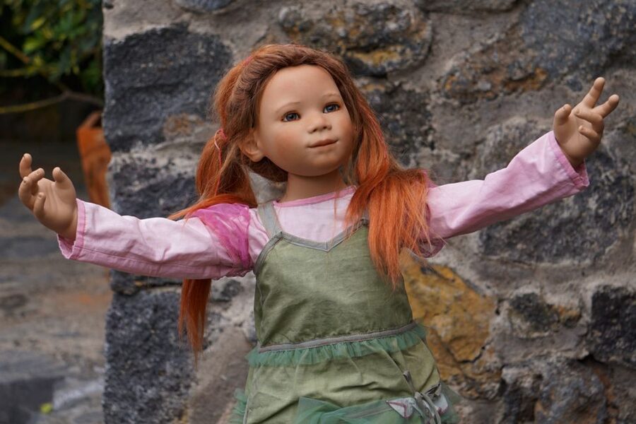 Icod de los Vinos: ARTlandya Doll World Entry Ticket & Tour - Meet Georg and get the stories behind the objects