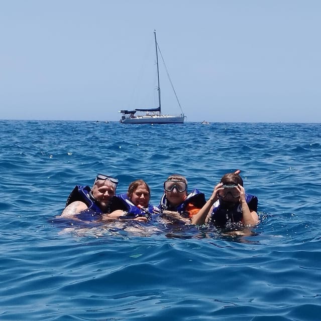Los Cristianos: Kayak & Snorkel Tour with turtles and photos included - How the Time Works: 2.5 Hours That Feel Like More Than Just Kayaking