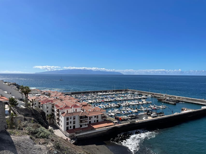 Los Gigantes: Sailing Excursion with Swimming, Drink & Tapas - Potential downsides: short timing and a few practical tradeoffs