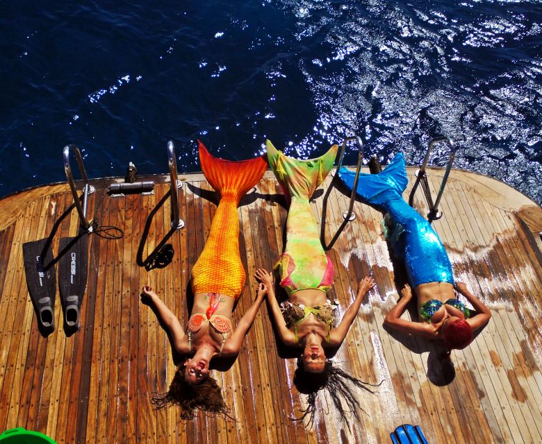 Mermaid Experience and Photo Shooting including make up - Quick hits before you book