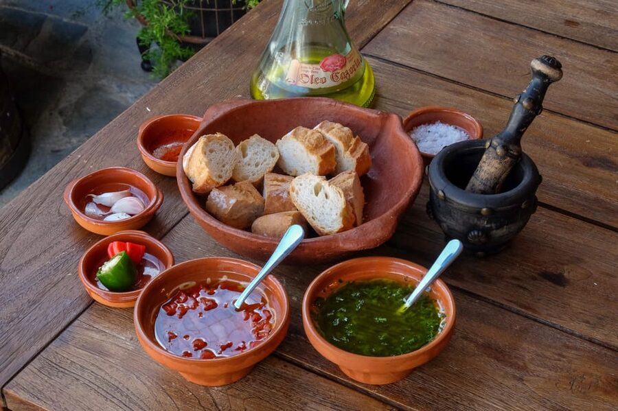 Mojo Workshop Cooking Class in Ancient Canarian Village - Getting there: meeting point in Chirche and the South Tenerife option