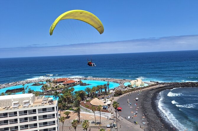 Paragliding from Teide National Park 2200m to Puerto de la Cruz - Language, group size, and who this suits best