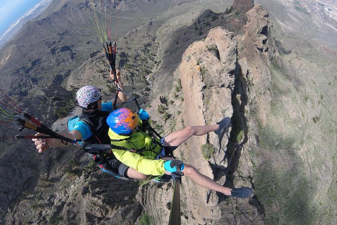 Premium Paragliding in Tenerife : Photos, videos and pickup included - FAQ