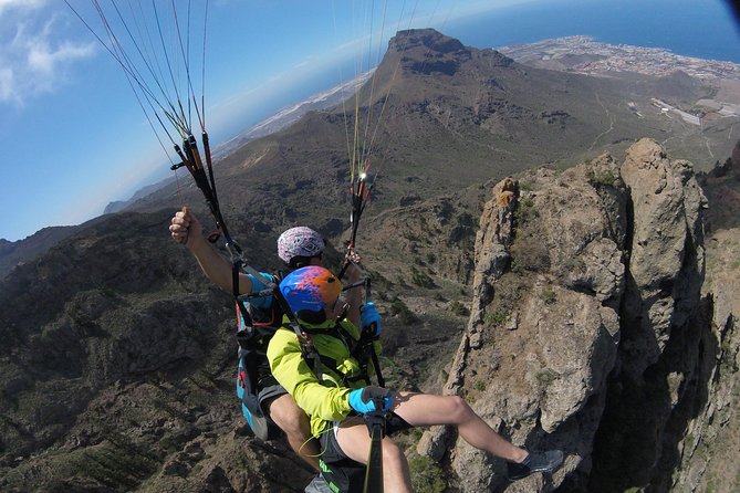 Premium Paragliding in Tenerife : Photos, videos and pickup included - Pickup and timing: how the day stays smooth with a max group of 4