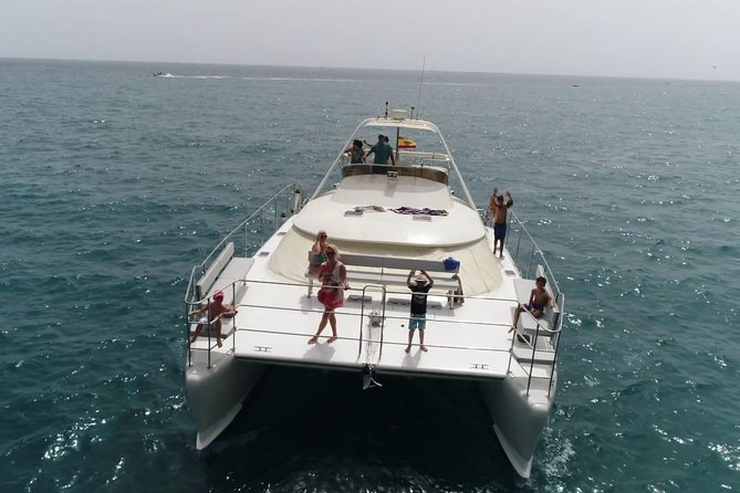 Prestigious cruiser private charter - Meeting the crew at Roca Mar Tenerife, Pantalán 2
