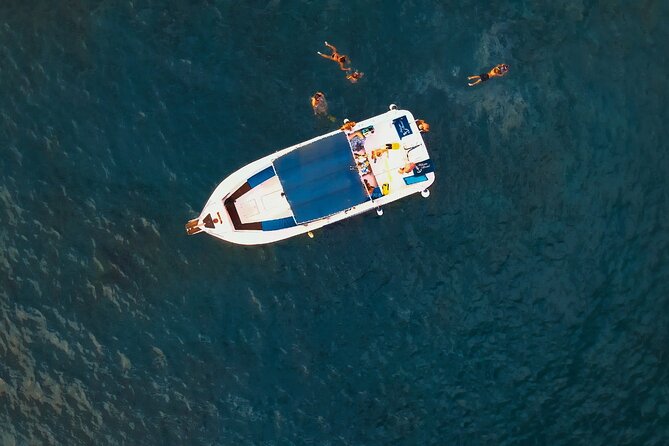private charter 3 Hours Whale Encounter puerto colon adeje - Food, Drinks, and the Feel-Good Boat Vibe