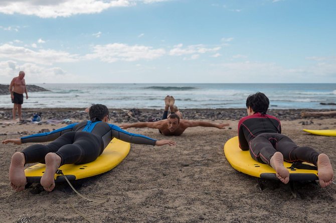 Private couple Surf Lesson - Equipment rental and tips that actually stick
