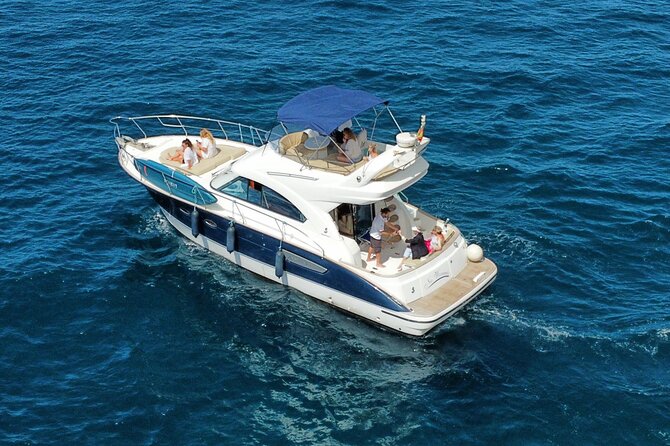 Private Luxury Motor Boat 2, 3 and 4 Hour Charters - 4-hour charter: sea scooters and the floating beach club for a real hang