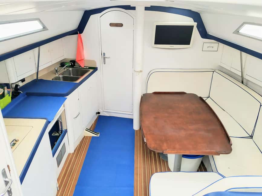 Private sailboat charter - coastal tour with snorkeling in the bay - Playa de Diego Hernandez or Pal Mar: How the Bay Choice Affects Your Day
