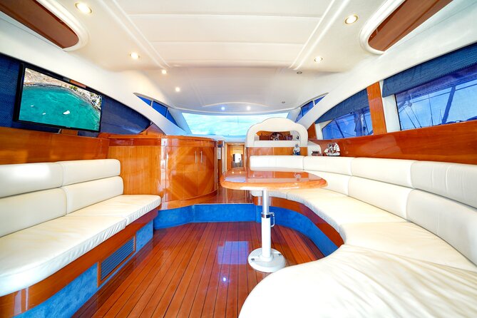 Private Yacht Experience in Puerto Colon - Where Puerto Colón fits into your Tenerife day