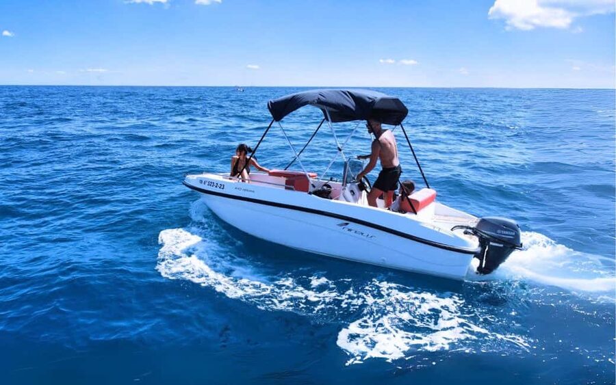 Puerto Colon: La Nina Boat self drive, No licence Tenerife - Key things I’d bookmark before you go