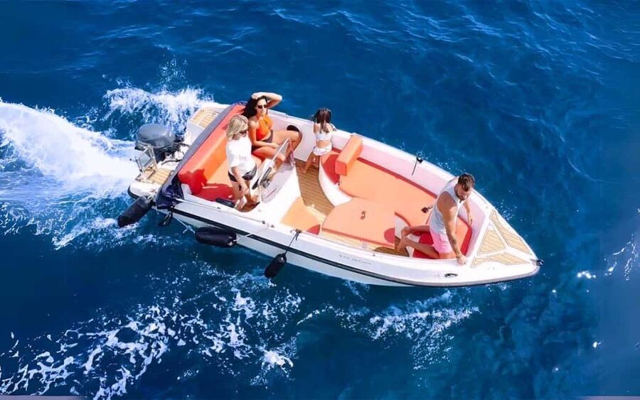 Puerto Colon: La Nina Boat self drive, No licence Tenerife - Anchoring for swimming and snorkeling, without the pressure