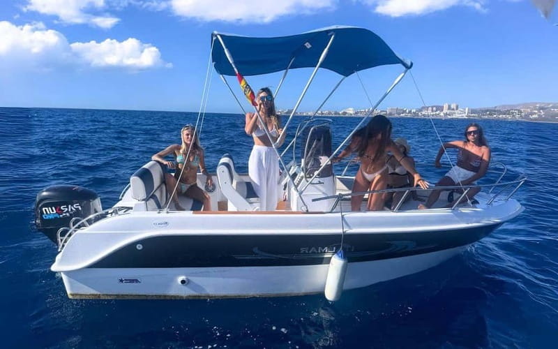 Puerto Colon: License-Free Self-Drive Boat in Tenerife - Why a license-free boat changes your Tenerife day