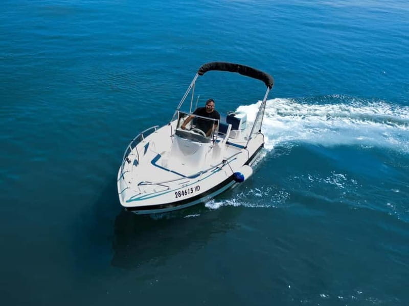 Puerto Colon: License-Free Self-Drive Boat in Tenerife - Price and value: what $71 per person buys you