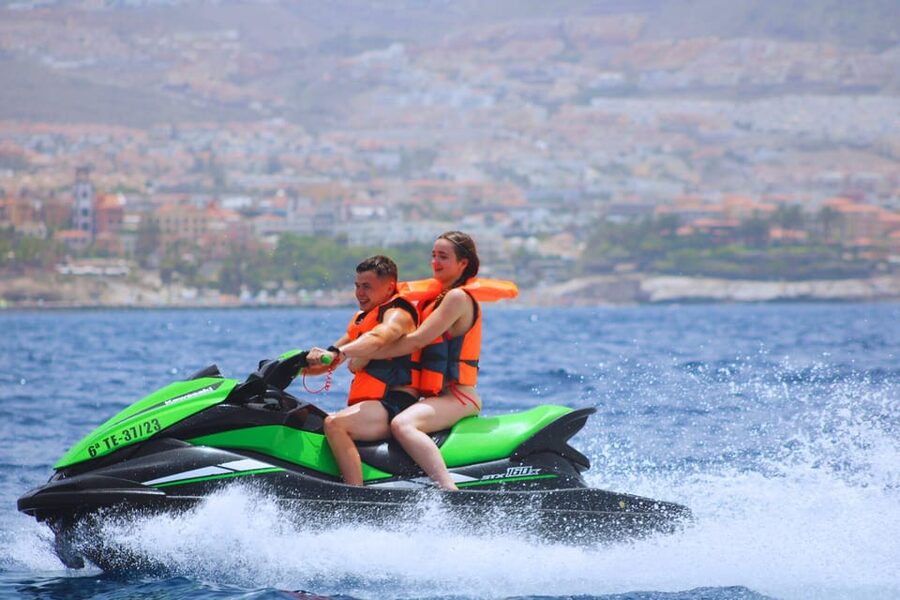 Puerto Colón: Yamaha Jet Ski Tour Along Tenerife's Coast - Group size and guide languages: what that means once you’re on the water
