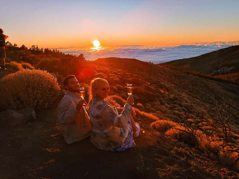 Puerto Cruz: VIP Teide Sunset & Stars, Guachiche Lunch+Cava - Key things that make this tour worth it