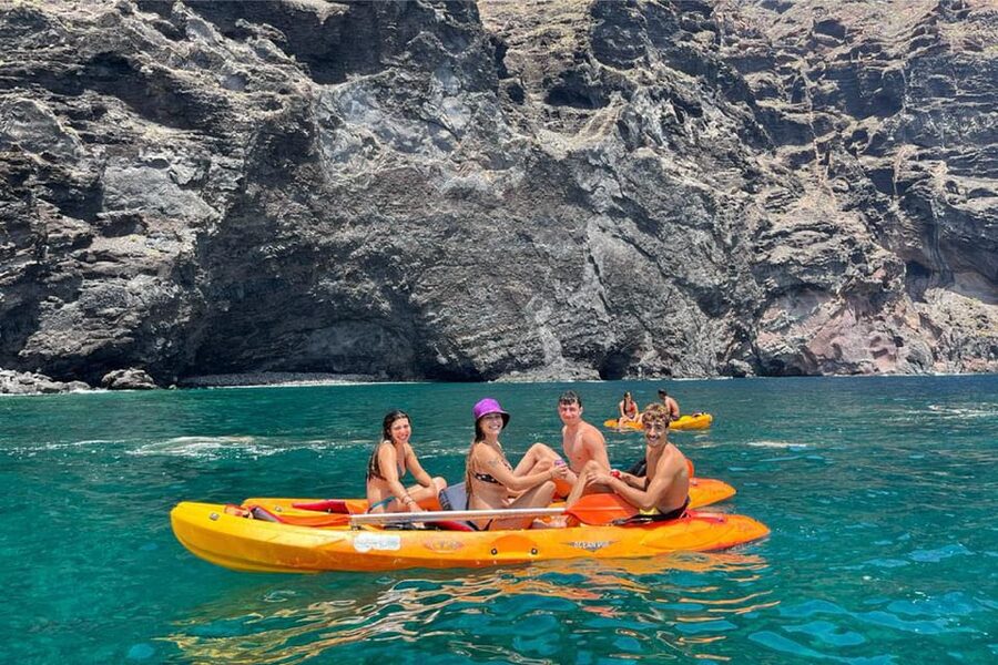 Punta de Teno: Kayak Safari overlooking Los Gigantes Cliffs - What 1.5 Hours Feels Like on the Water