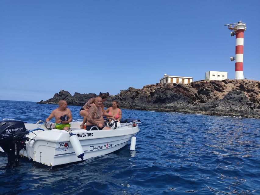 Rent a Boat with No License, Self Drive - What to bring and who should not book