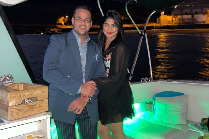 Romantic night ocean boat trip for 2 - What to bring, what to expect on board, and motion tips