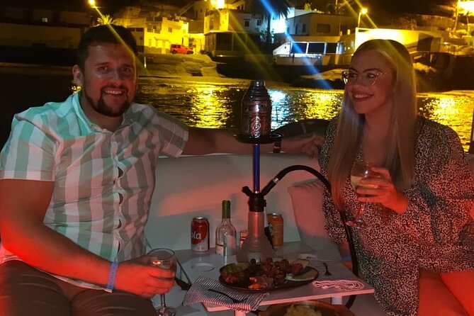 Romantic night ocean boat trip for 2 - Who this night cruise fits best