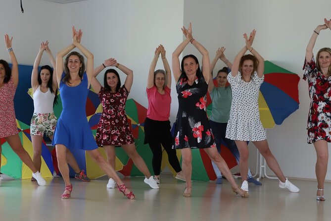 Salsa & Bachata, dance lessons Tenerife south. Have fun and learn - Weather, group size, and comfort: the practical stuff that affects your day