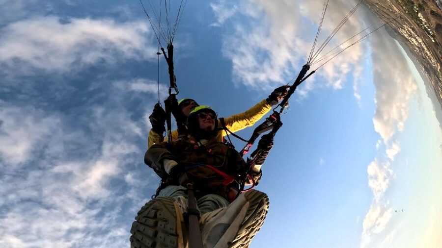 Santa Cruz de Tenerife: Acrobatic Paragliding Flight - What Happens Before You Fly: Briefing, Gear, and Movement