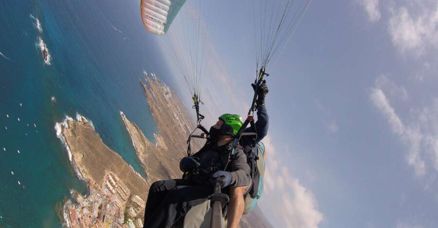 Santa Cruz de Tenerife: Acrobatic Paragliding Flight - Who This Paragliding Experience Is Best For