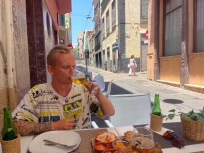 Santa Cruz guided bike tour 1,5 hour + Tapas