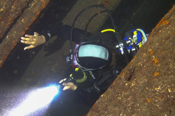 Scuba Night Dive on Tenerife - Small group setup, safety focus, and the instructor factor