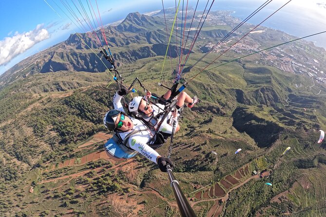 SILVER 1000m paragliding tandem flight above South Tenerife - La Caleta beach landing: soft sand, upright finishes