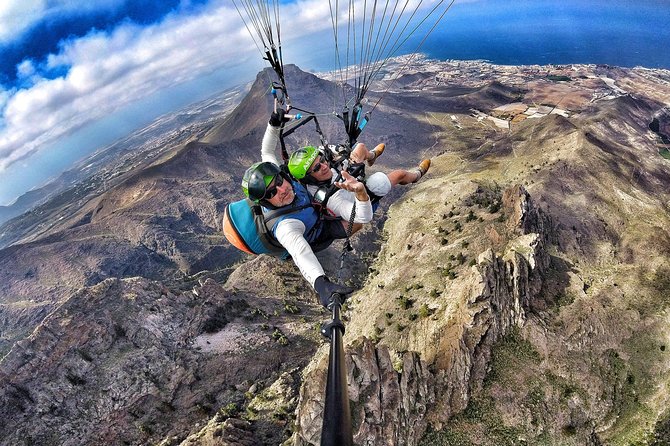 SILVER 1000m paragliding tandem flight above South Tenerife - How to prepare so the flight day stays smooth