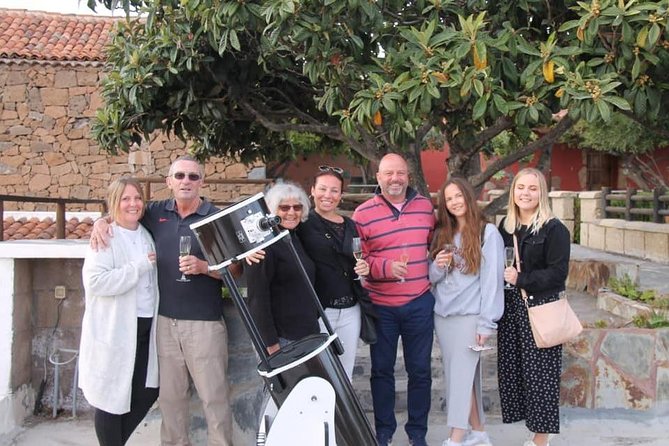 Stargazing Experience with Dinner & Drinks - The telescope time factor: group size, clouds, and patience